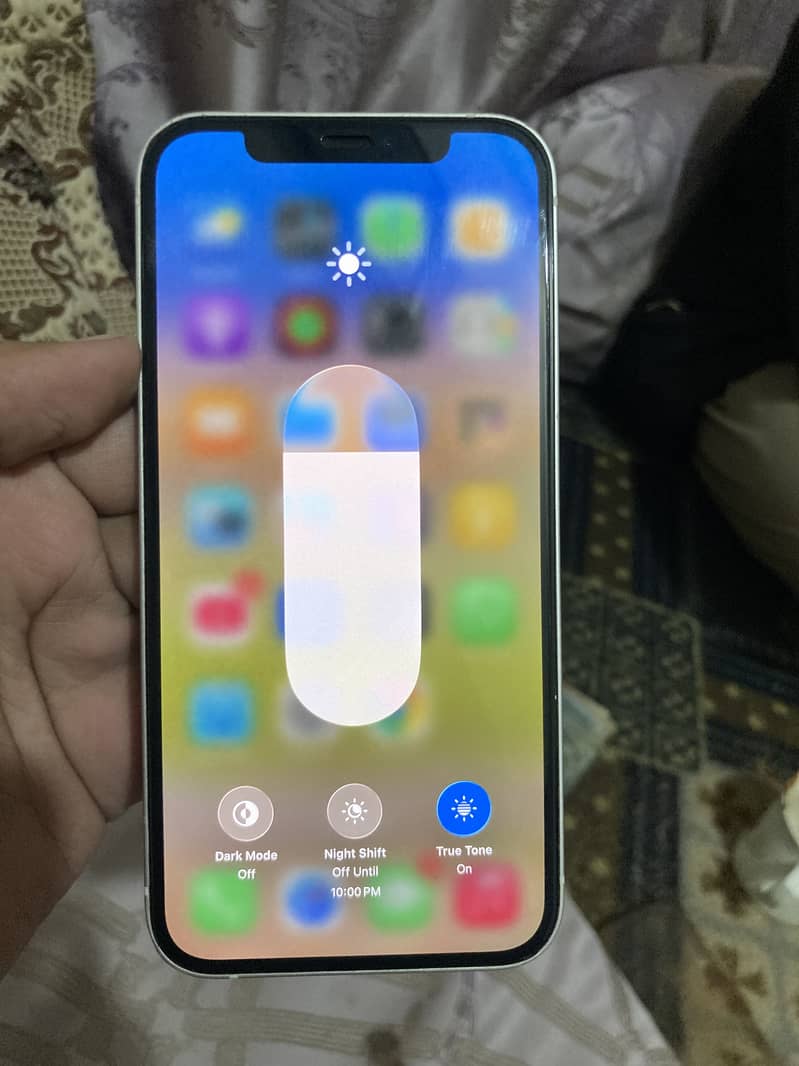 Apple iPhone 12 2