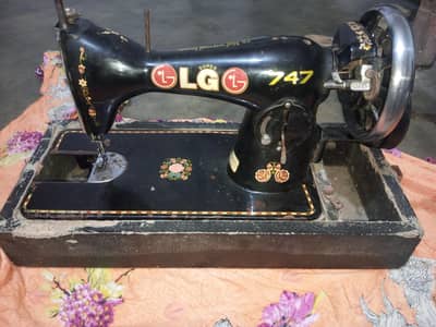 sewing machine