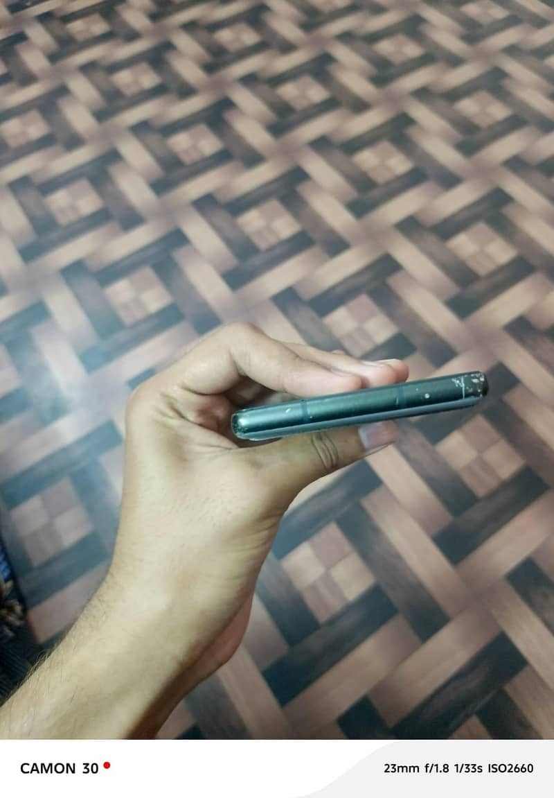 Google Pixel 6a 1