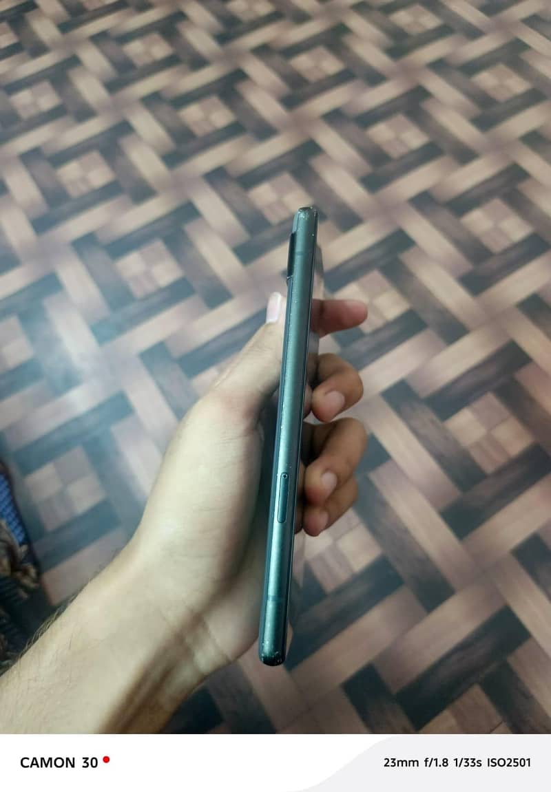 Google Pixel 6a 5