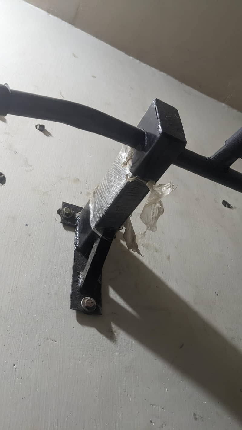 double functional pull up bar 1