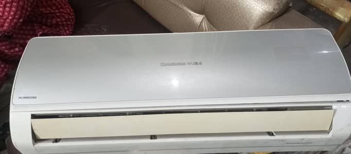 DC inverter 1 ton for sale 55k running condition