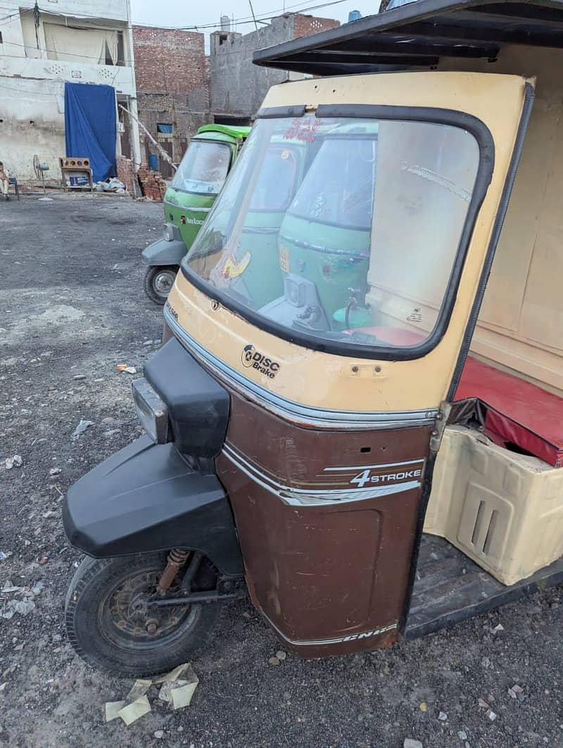 loader Rickshaw 9