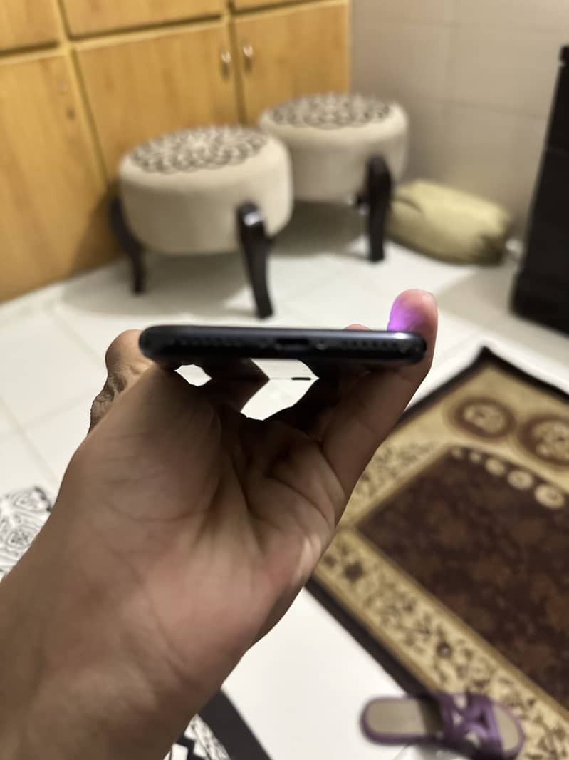 Apple iPhone SE 2