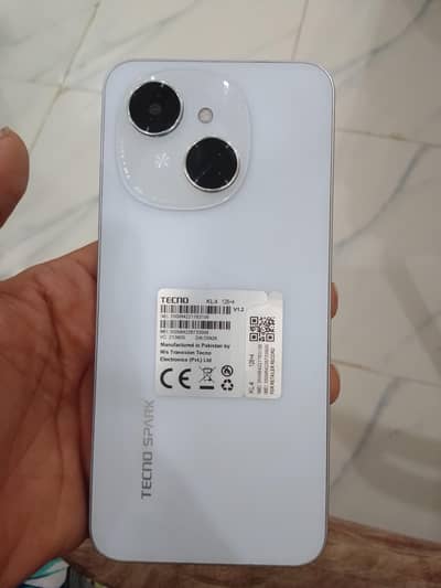 Tecno Spark Go 1