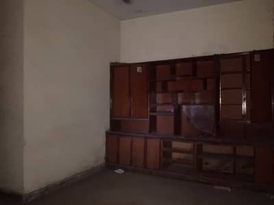 INDEPENDENT HOUSE AVAILABLE FOR RENT IN UMAR BLOCK