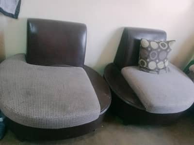 7 seater sofa with center table
