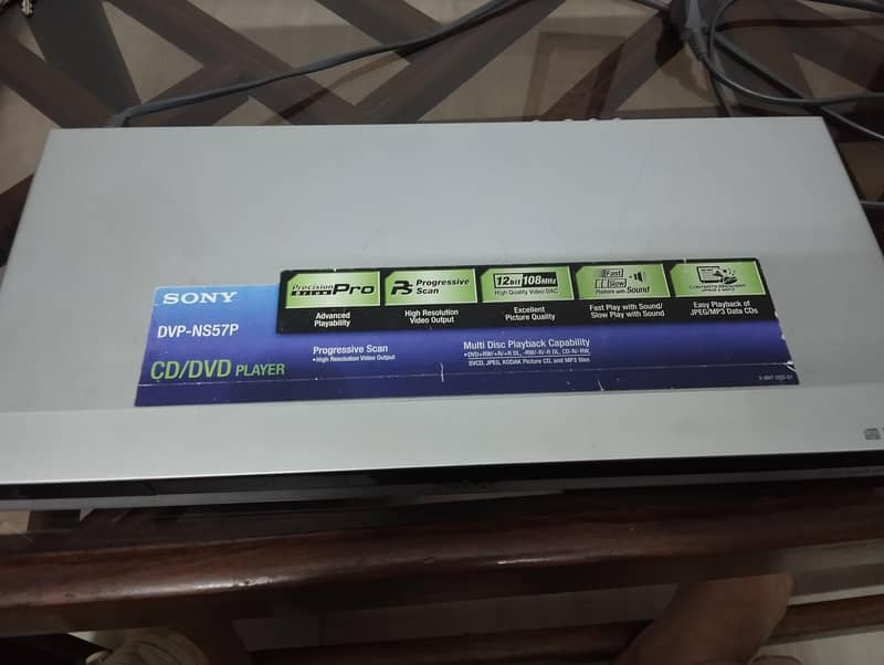CD/DVD player 2