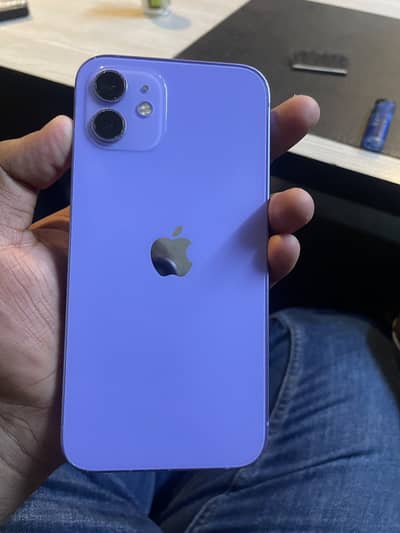 Apple iPhone 12