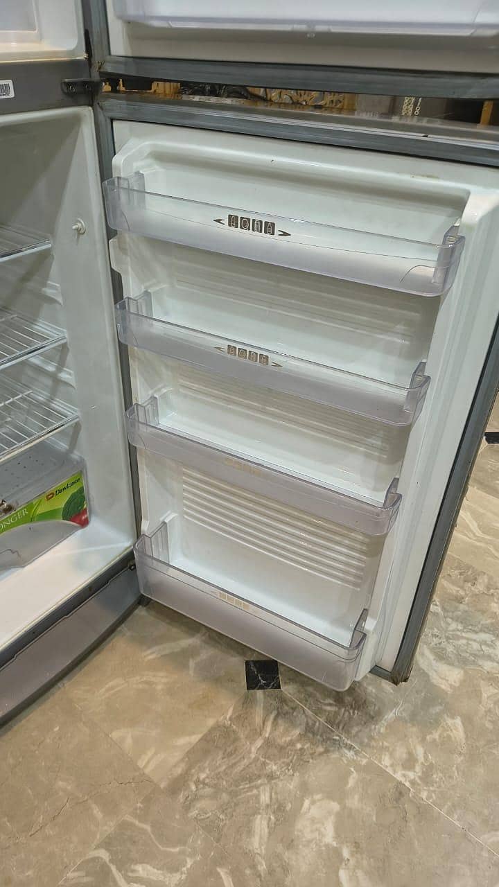 refrigretor 4