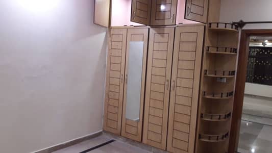 5 marla 1st floor for rent