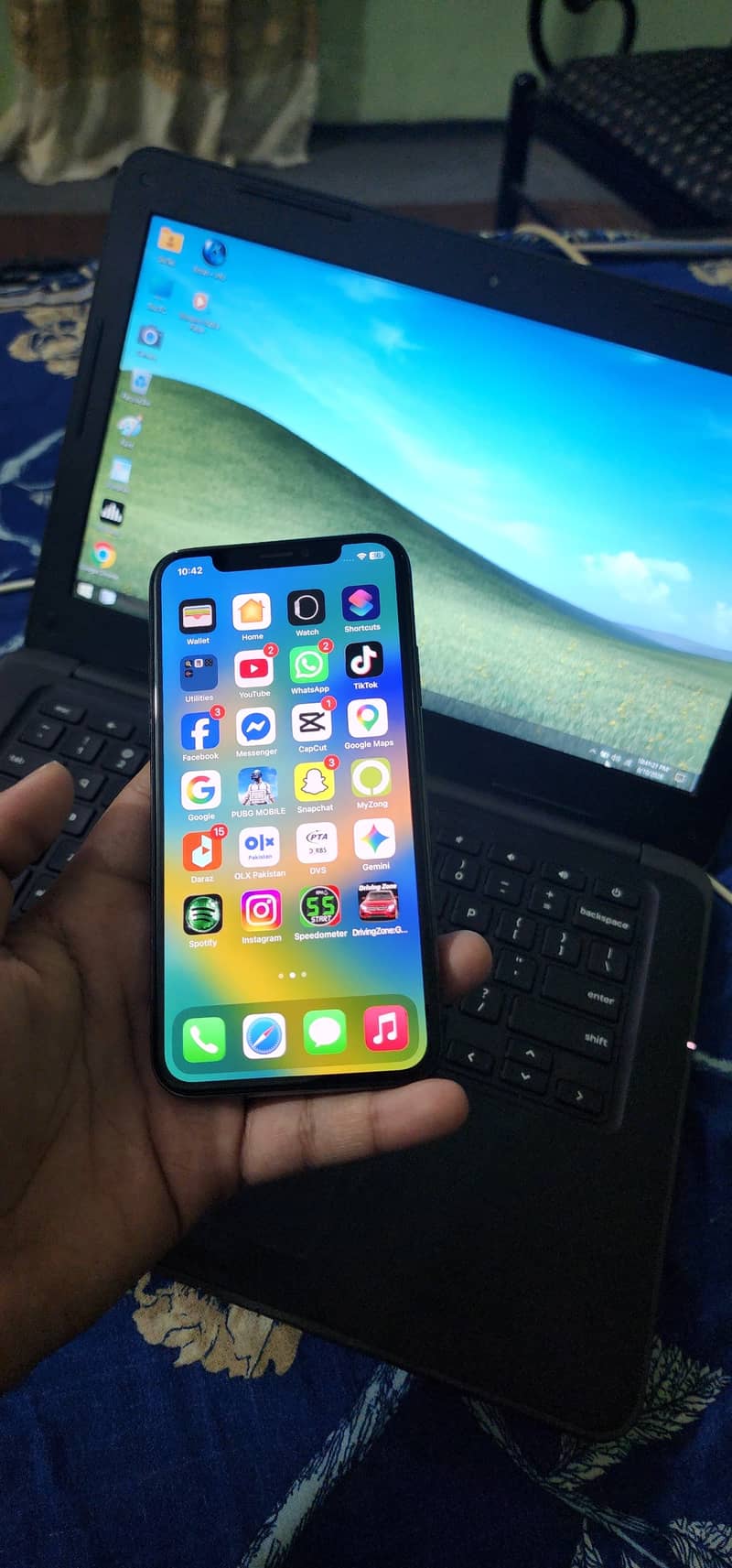 Apple iPhone X 0