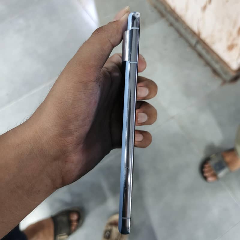 Google Pixel 8 Pro 2