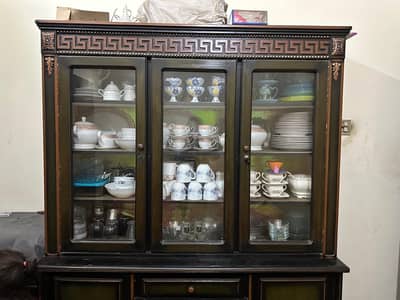 Showcase In Best Quality Wood 