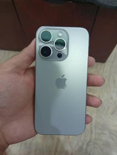 iPhone 15 Pro factory unlock