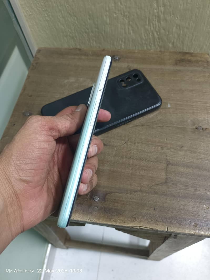 OPPO A52 1