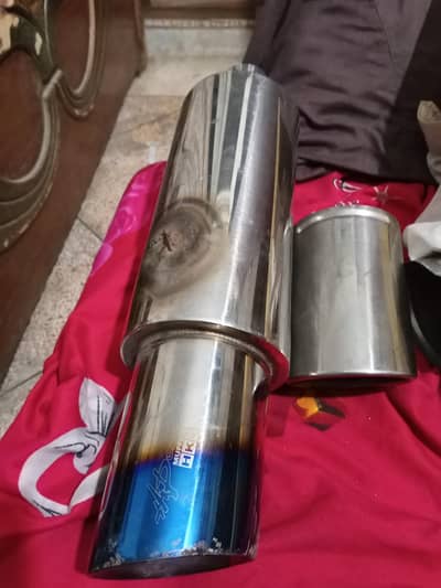 car exhaust spoiler