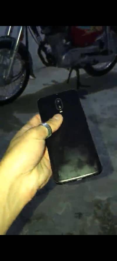 One Plus 6T