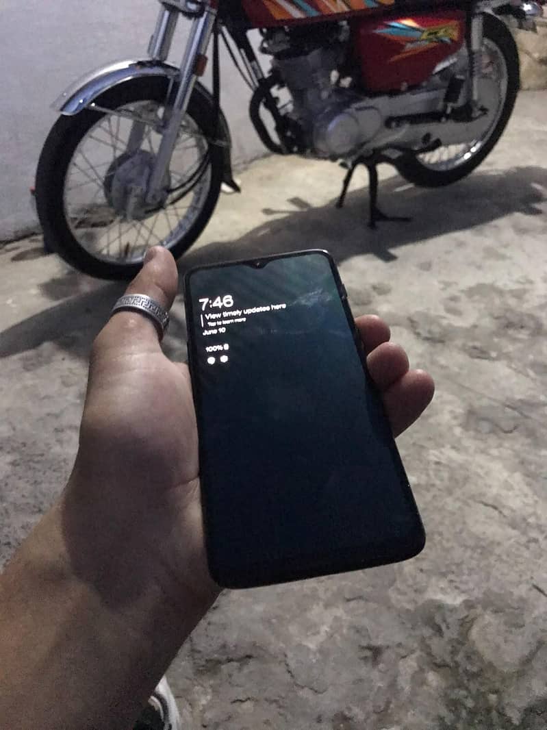 One Plus 6T 1