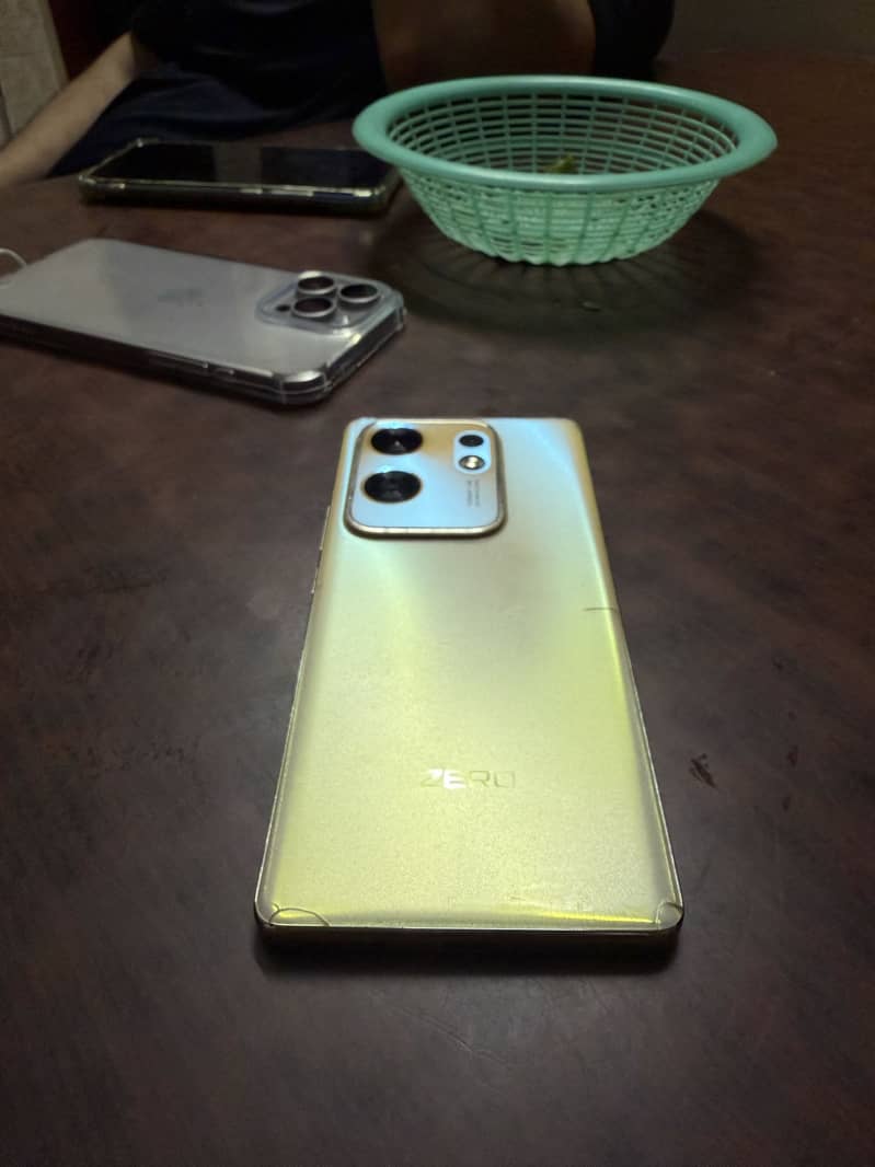 Infinix Zero 30 0