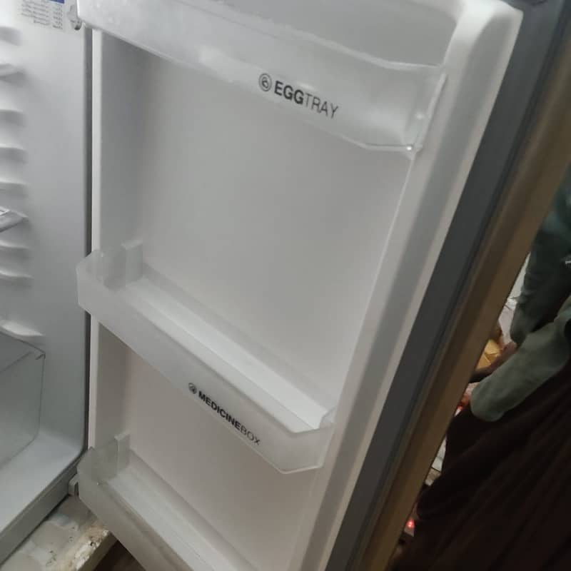Orient refrigerator 3