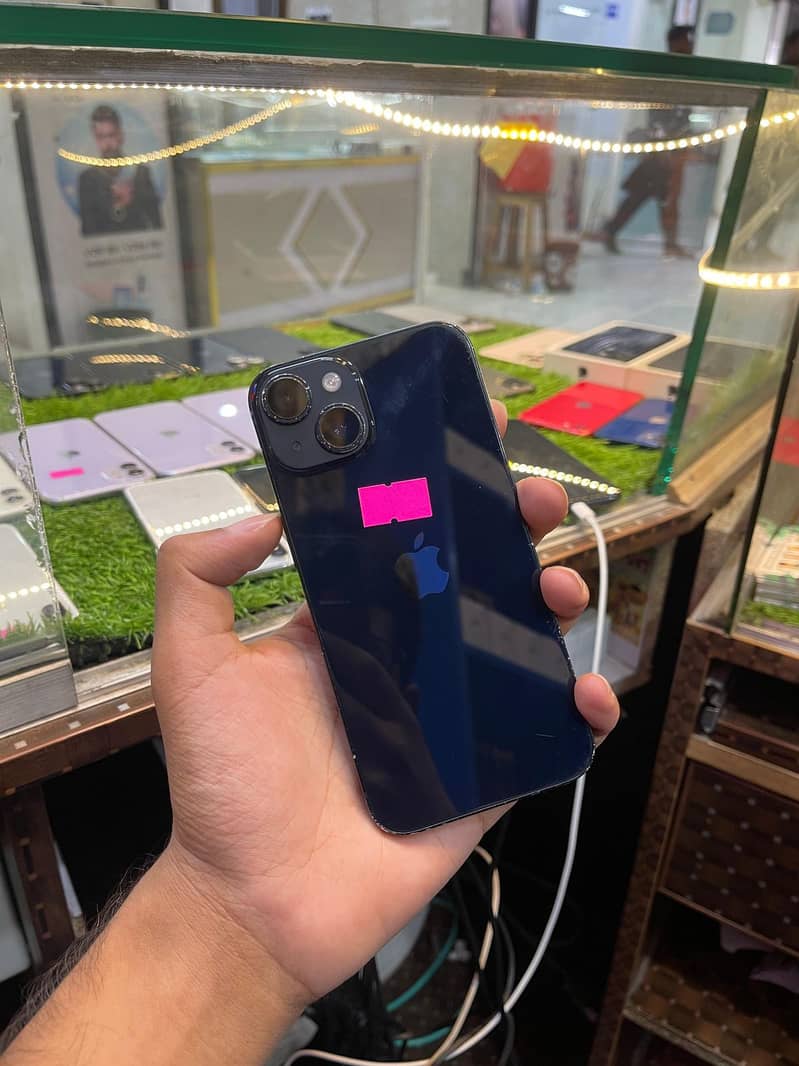 Apple iPhone 14 0
