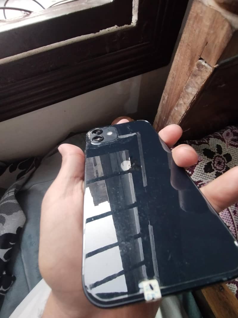 Apple iPhone 12 2