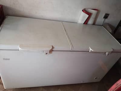 Deep Freezer HDF-545