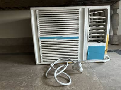 Skyiwood window type AC for sale