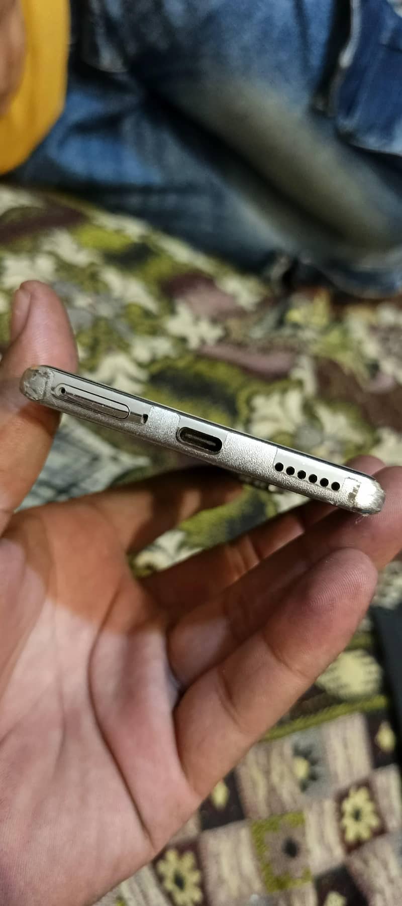 Tecno CAMON 40 Pro 3