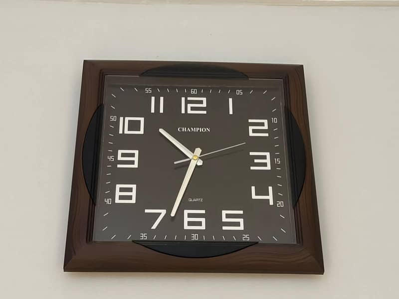 wall clocks 0