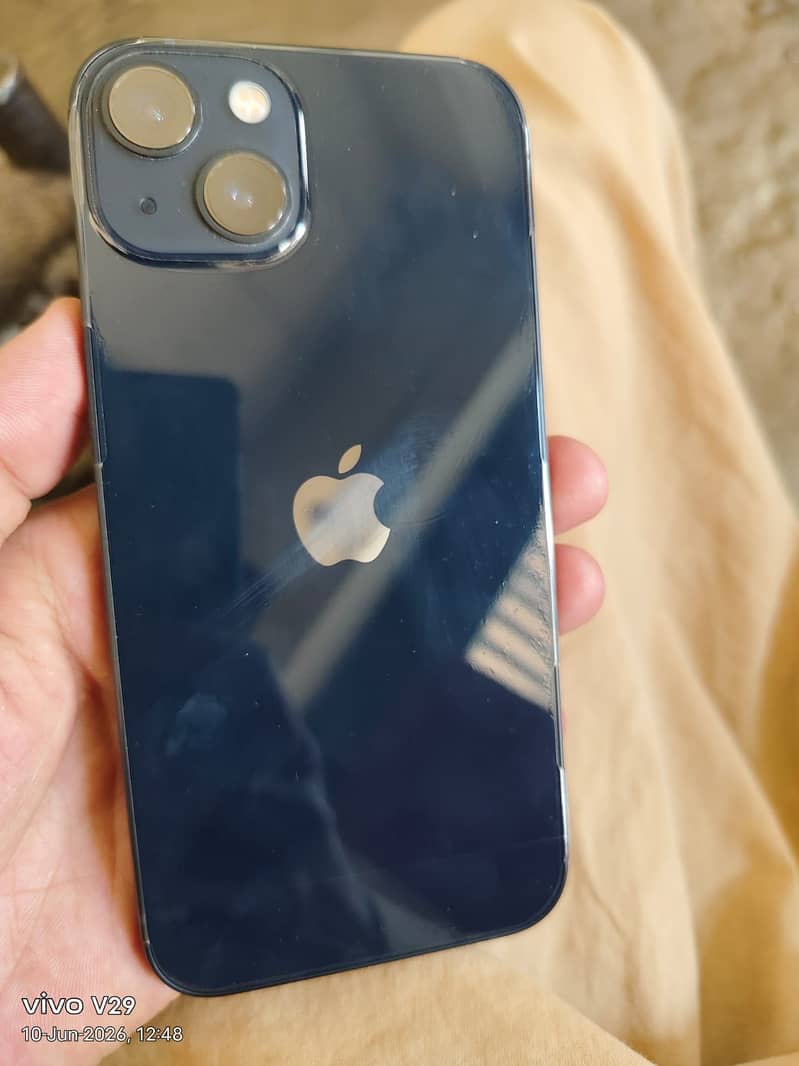 Apple iPhone 13 0