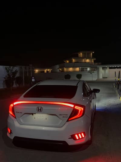 Honda Civic Oriel 2017
