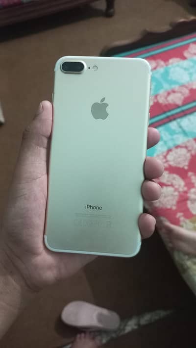Apple iPhone 7 Plus