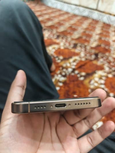 Apple iPhone 16 Pro Max by pass