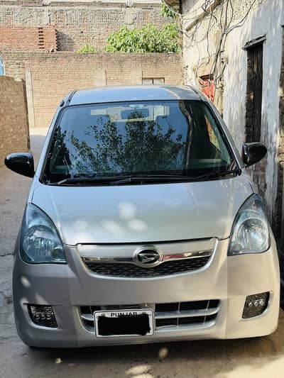 Daihatsu Mira 2012