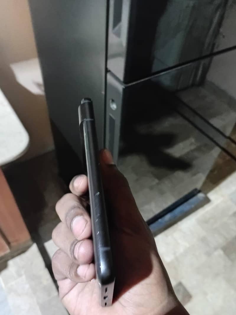 Google Pixel 8 3