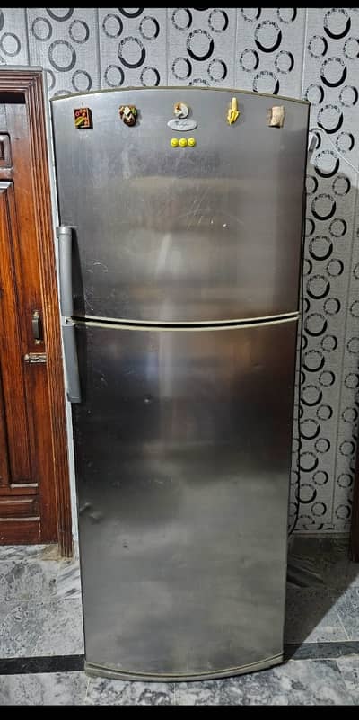Whirlpool fridge for sale brought from Dubai.