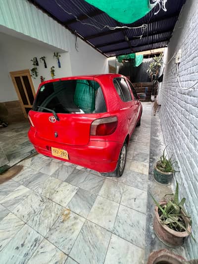 Vitz 2000 model