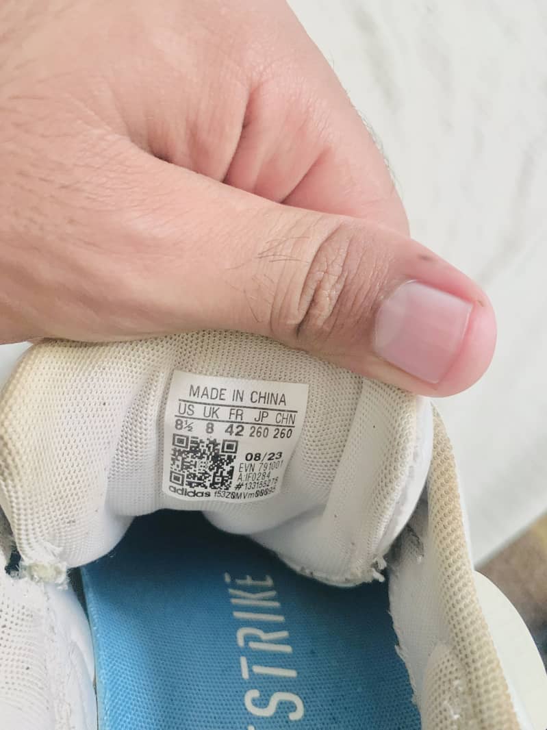 Adidas 6