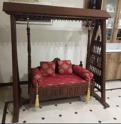 CHINIOTI JHULA FOR SALE . Good condition.