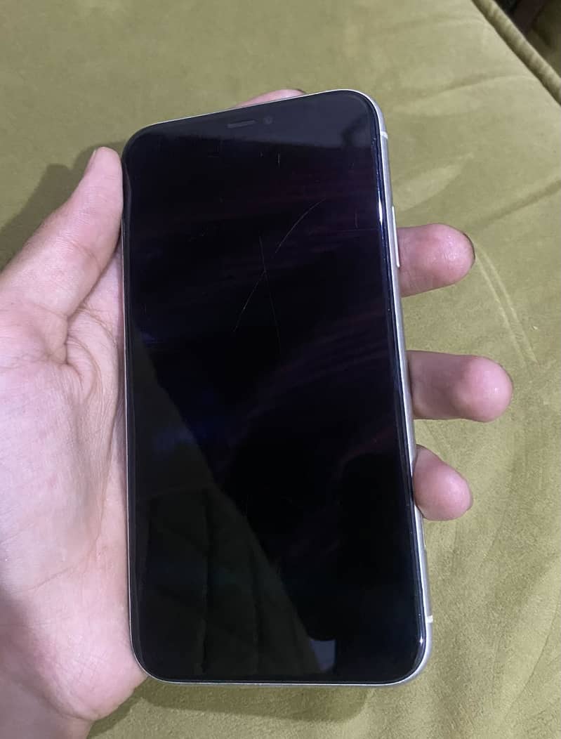 Apple iPhone 11 1