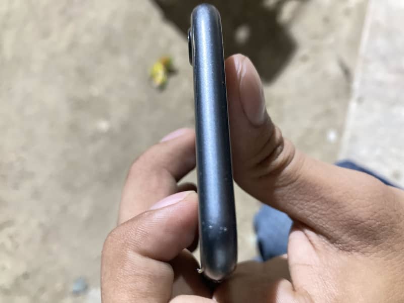 Apple iPhone 8 2