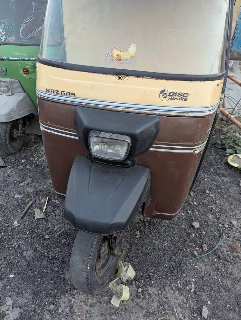 loader rickshaw 3
