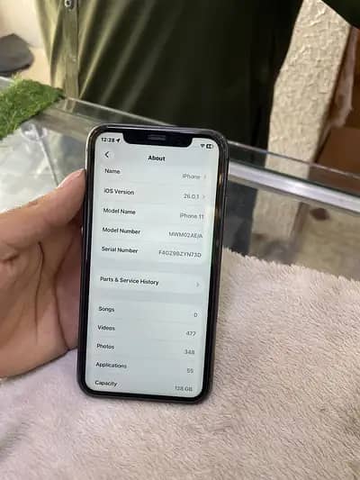 Apple iPhone 11 3