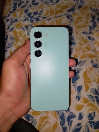 Techno Spark 40 Pro