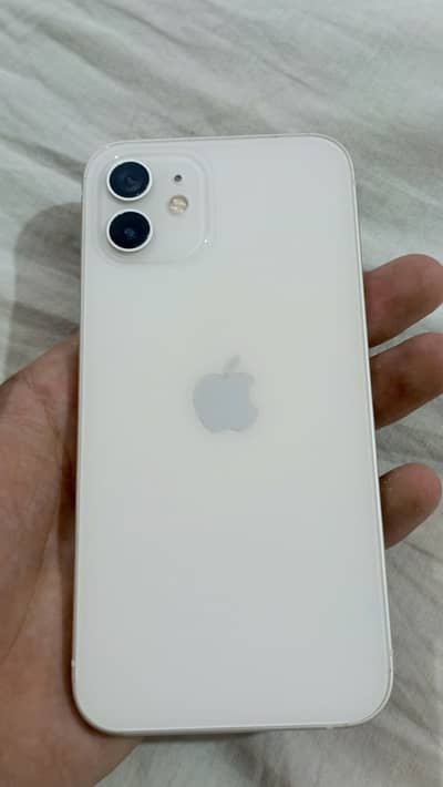 Apple iPhone 12