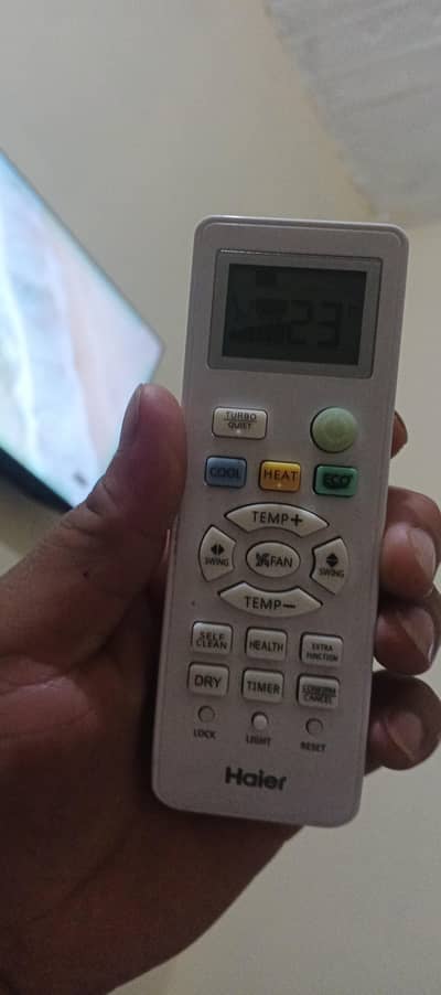 AC DC inverter only6 month use Hawa h bilkul ok he packing be mojood h