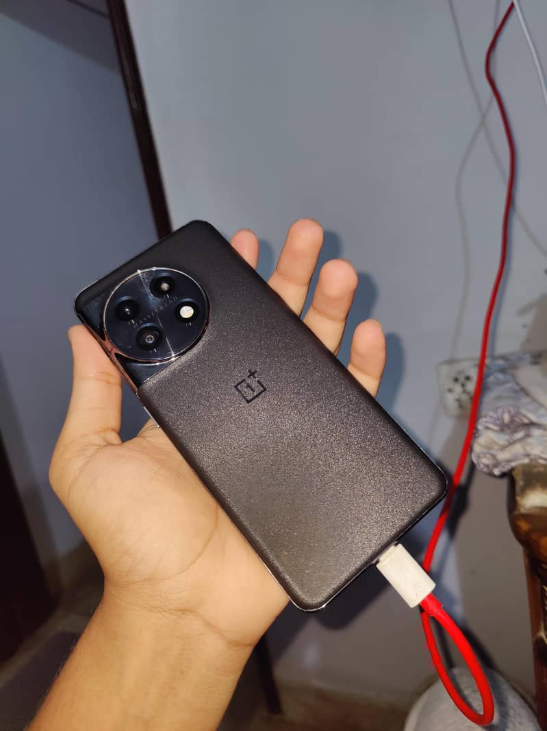 One Plus 11 0