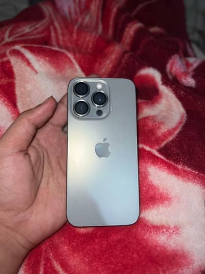 Apple iPhone 15 Pro